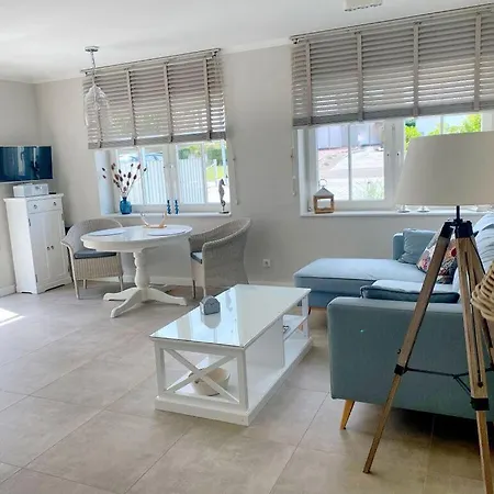 Holyport No 3 Comfortable Holiday بيت للعطل هايليغنهافن